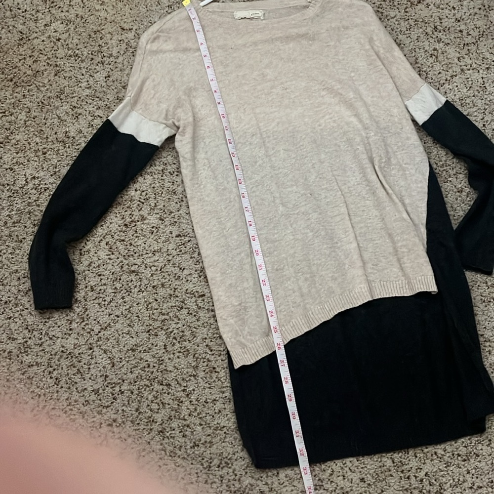 a’reve black tan and white color block long sleeve sweater - Picture 9 of 9